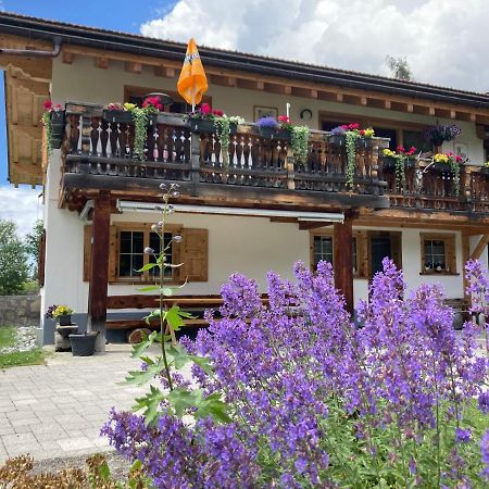 Ferienwohnung Uf Z'Enisch Klosters Εξωτερικό φωτογραφία