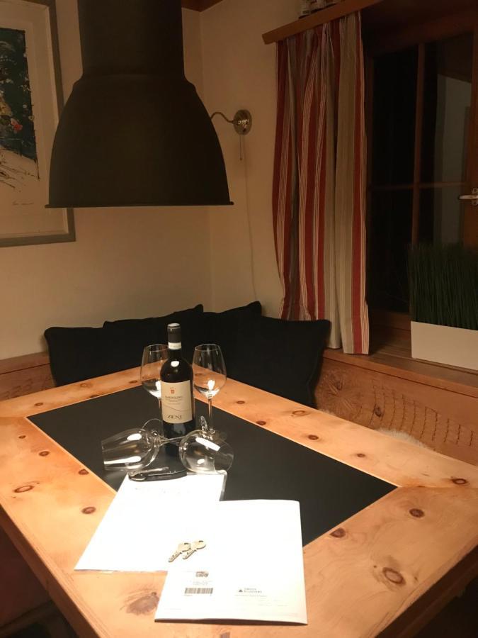 Ferienwohnung Uf Z'Enisch Klosters Εξωτερικό φωτογραφία